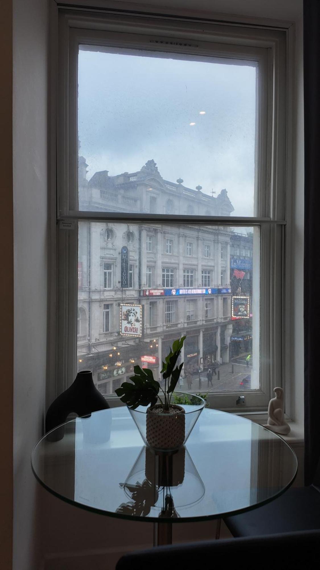 Stunning Piccadilly 1 Bedroom Flat In London Vr9 Exterior photo